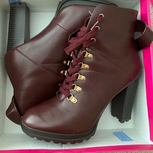 Bordeaux Color Boots New